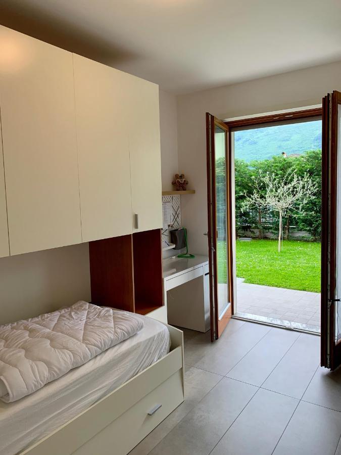 Lakegarden Apartment Riva del Garda Bagian luar foto